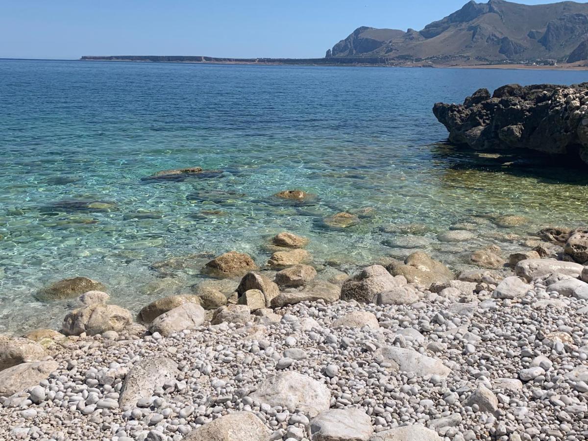 Hotel Cala di Ponente Castelluzzo Esterno foto