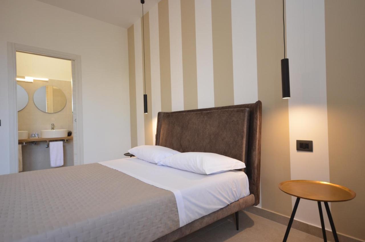 Hotel Cala di Ponente Castelluzzo Esterno foto