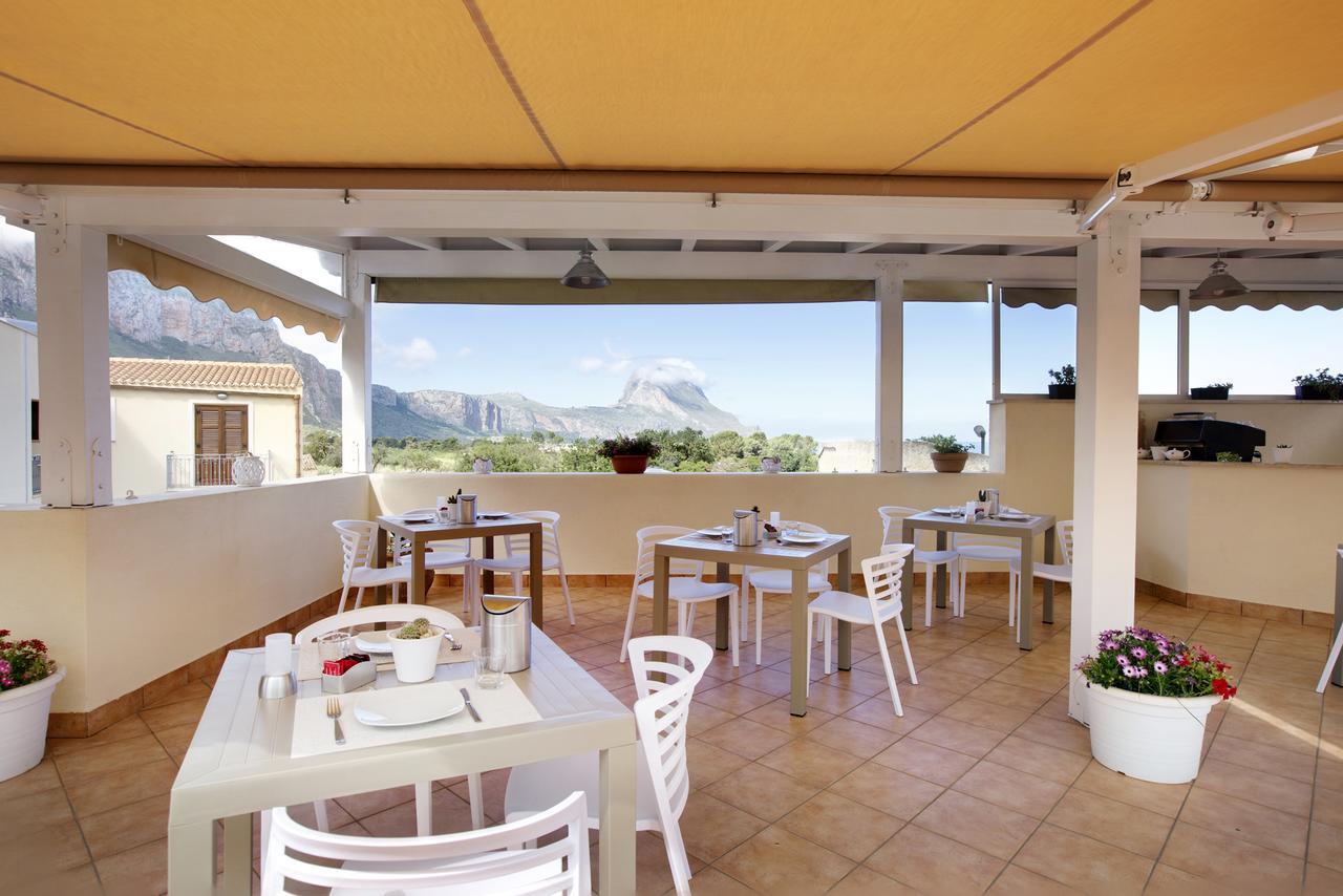 Hotel Cala di Ponente Castelluzzo Esterno foto